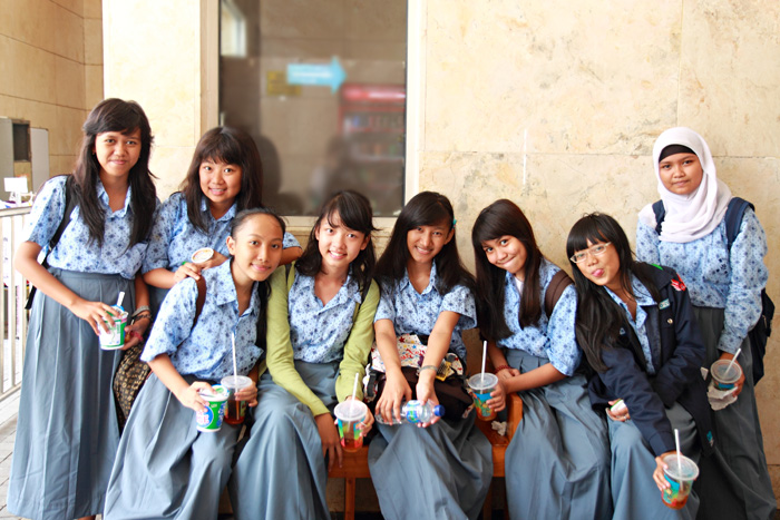 110908_Schoolgirls.jpg