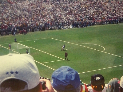 1994年ワールドカップアメリカ大会の決勝戦観戦写真 サッカーが好きなお父さん