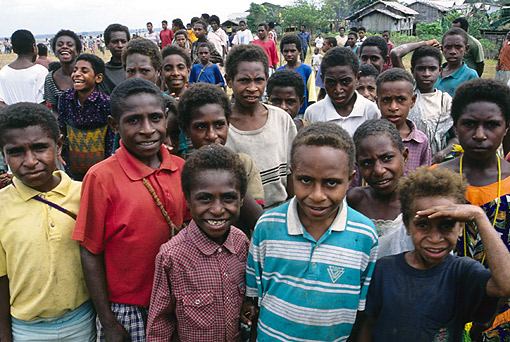 パプアニューギニアの子供たち