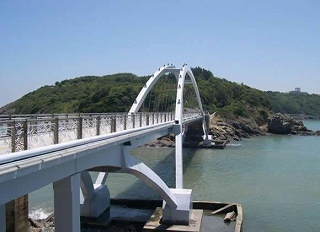 朱家尖島と本島を繋ぐ橋