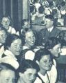 アドルフ・ヒトラーを囲む女性たち